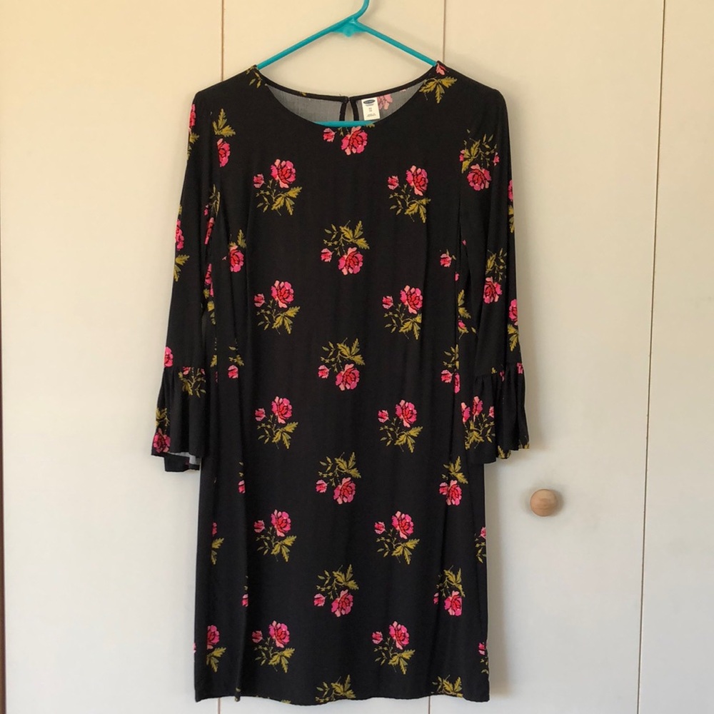 Old Navy Long Sleeve Dress